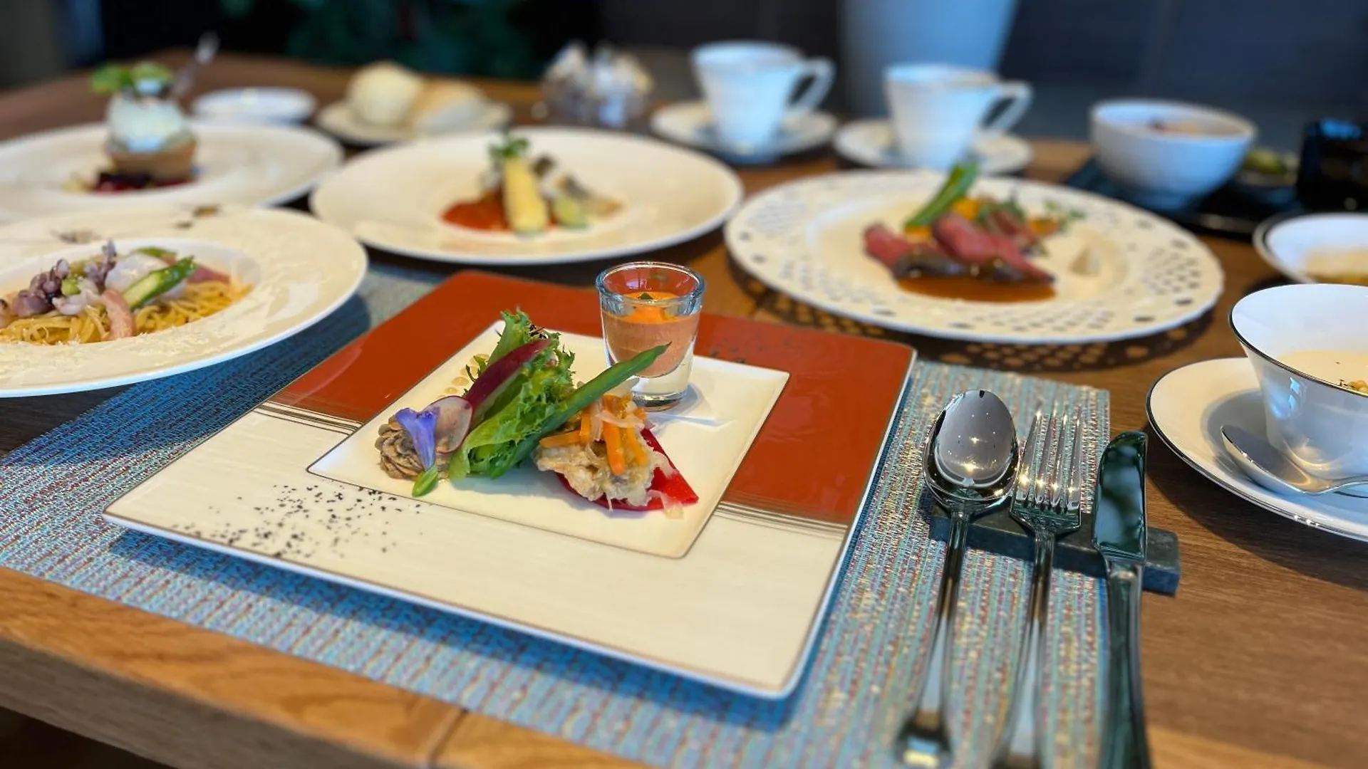 La Vista Yokosuka Kannonzaki Terrace 4*,